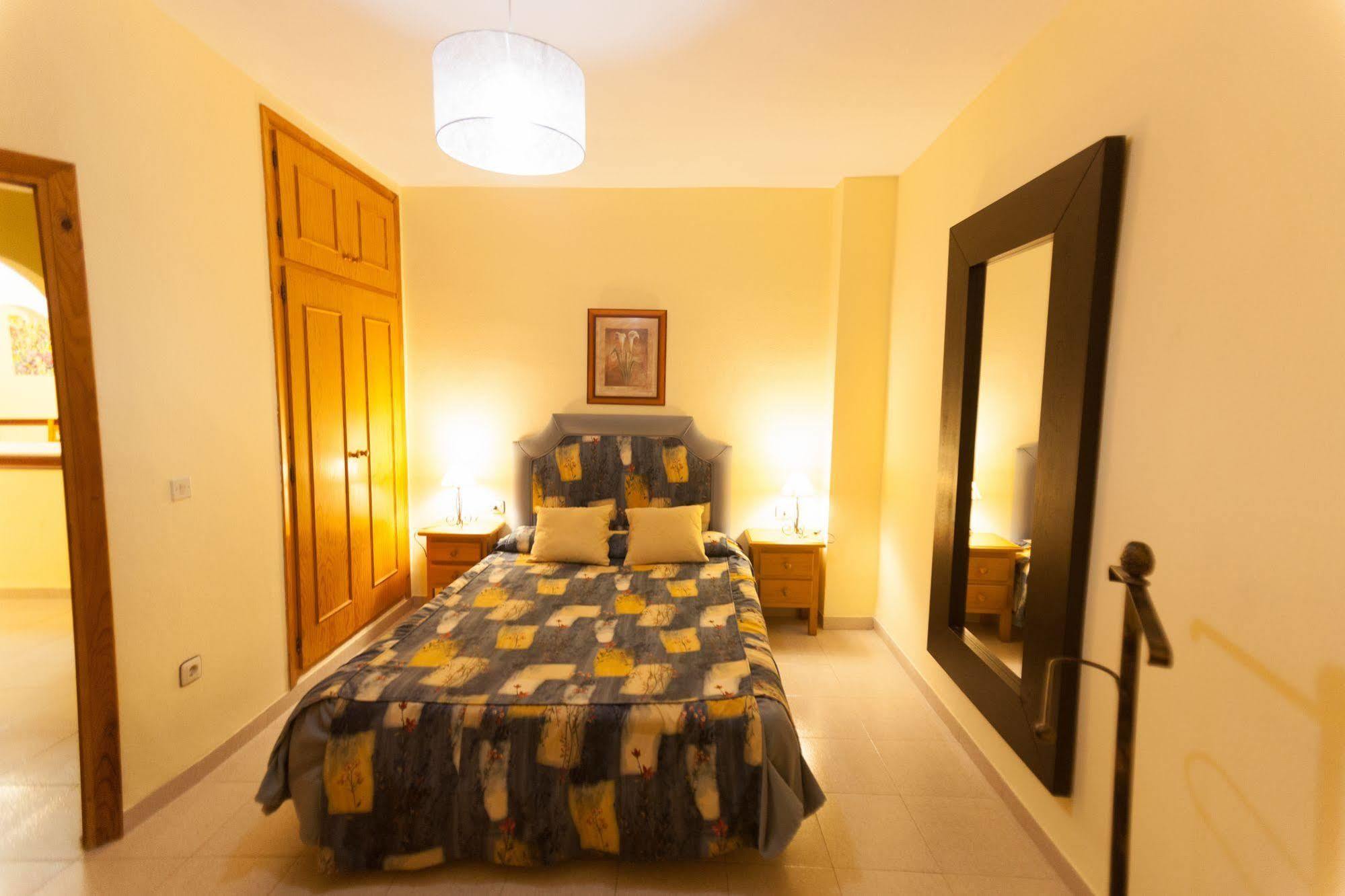 Apartamentos San Pedro La Iruela Extérieur photo